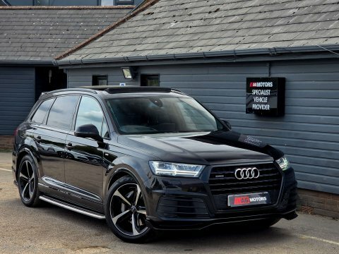 Audi Q7 3.0 Tdi V6 Black #3