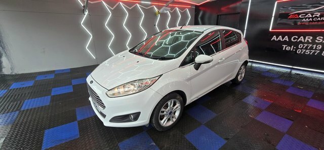 Ford Fiesta 1.25 Zetec Hatchback Euro 6 82 White #6