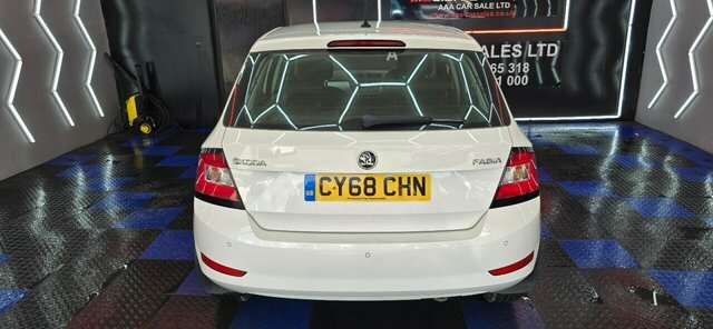 Skoda Fabia 1.0 Tsi Se Estate Blue #9
