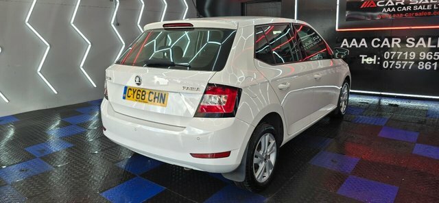 Skoda Fabia 1.0 Tsi Se Estate Blue #8
