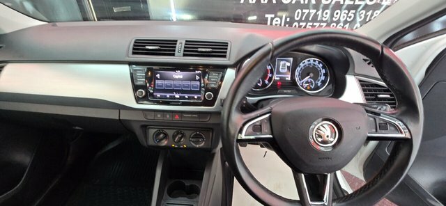 Skoda Fabia 1.0 Tsi Se Estate Blue #19