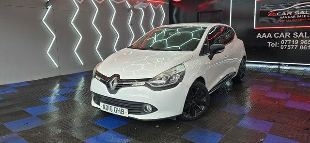 Renault Clio 0.9 Tce Dynamique S Nav Hatchback Manua ND16OHB White #2
