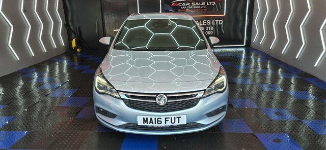 Vauxhall Astra 1.6 Cdti Blueinjection Sri Nav Hatchback Diese Silver #4
