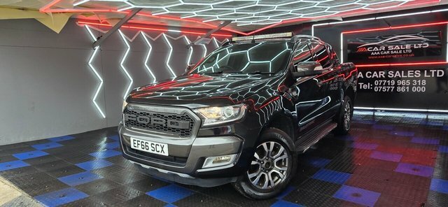 Ford Ranger 3.2 Tdci Wildtrak Pickup Double Cab Aut EF66SCX Black #2