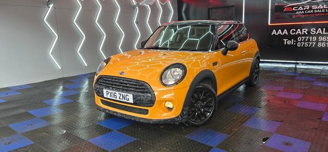 Mini Hatch 1.5 Cooper Hatchback Euro 6 S S Orange #2