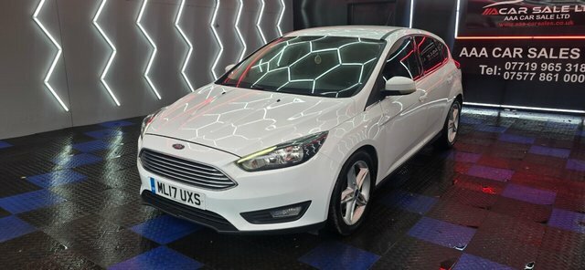 Ford Focus 1.0T Ecoboost Zetec Edition Hatchback M White #5