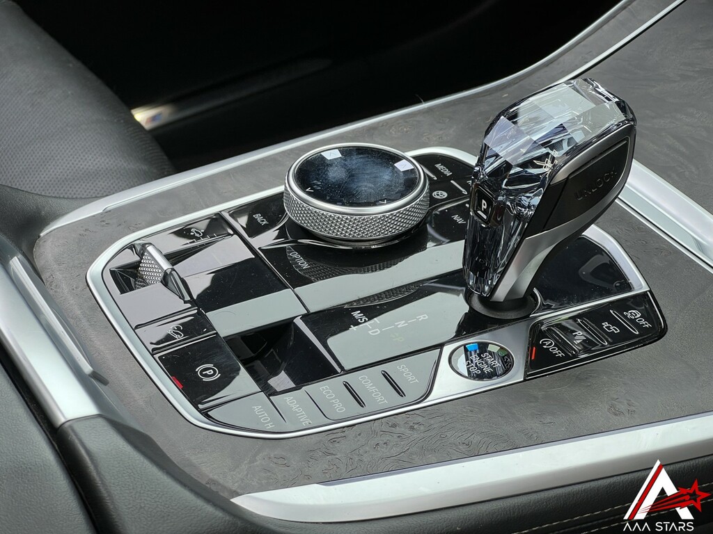 BMW X7 Xdrive40i M Sport Step Grey #143