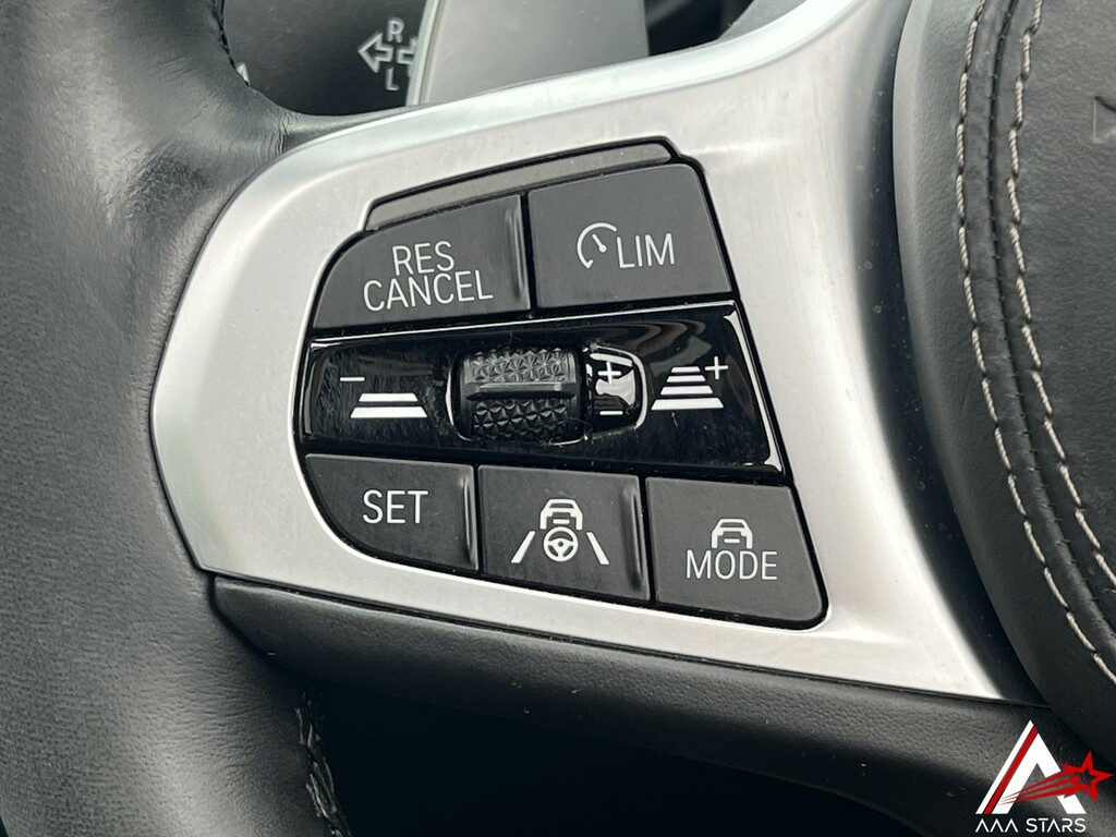 BMW X7 Xdrive40i M Sport Step Grey #93