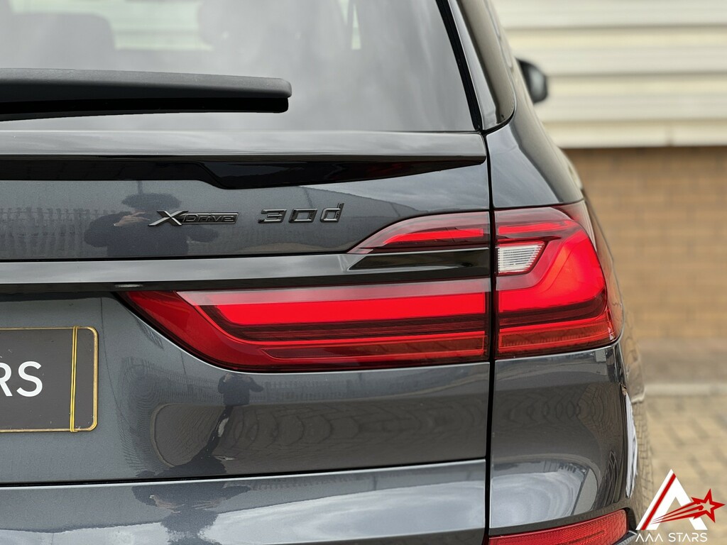 BMW X7 Xdrive40i M Sport Step Grey #48