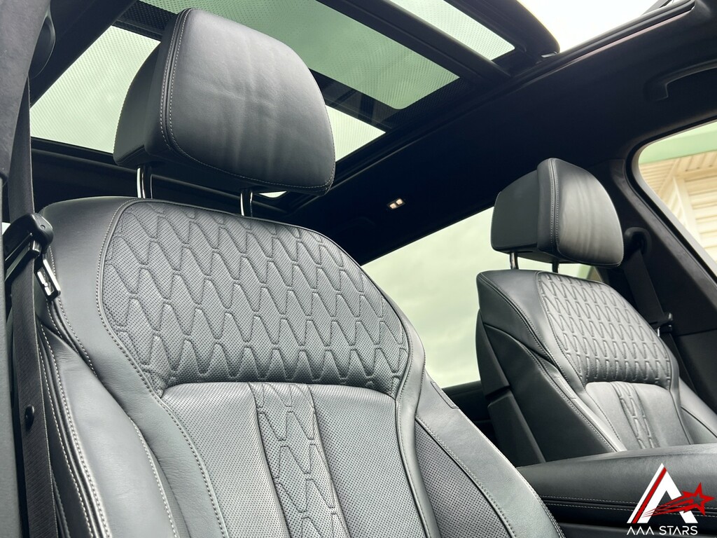 BMW X7 Xdrive40i M Sport Step Grey #63