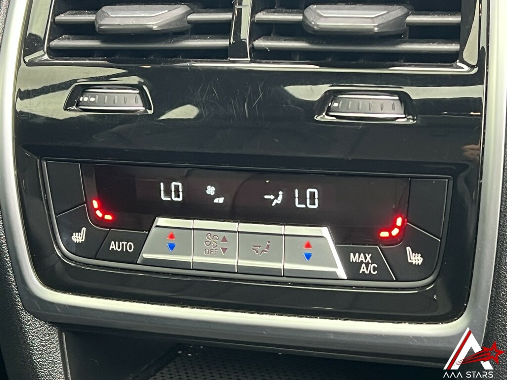 BMW X7 Xdrive40i M Sport Step Grey #86