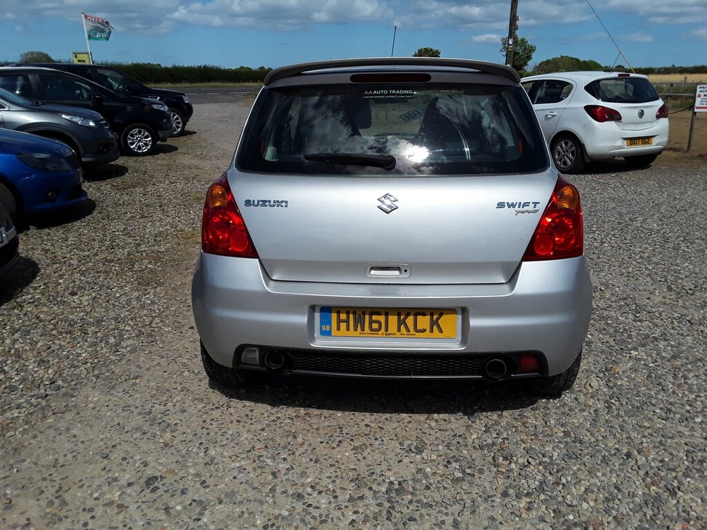 Suzuki Swift 1.6 Sport 125 Bhp Black #6