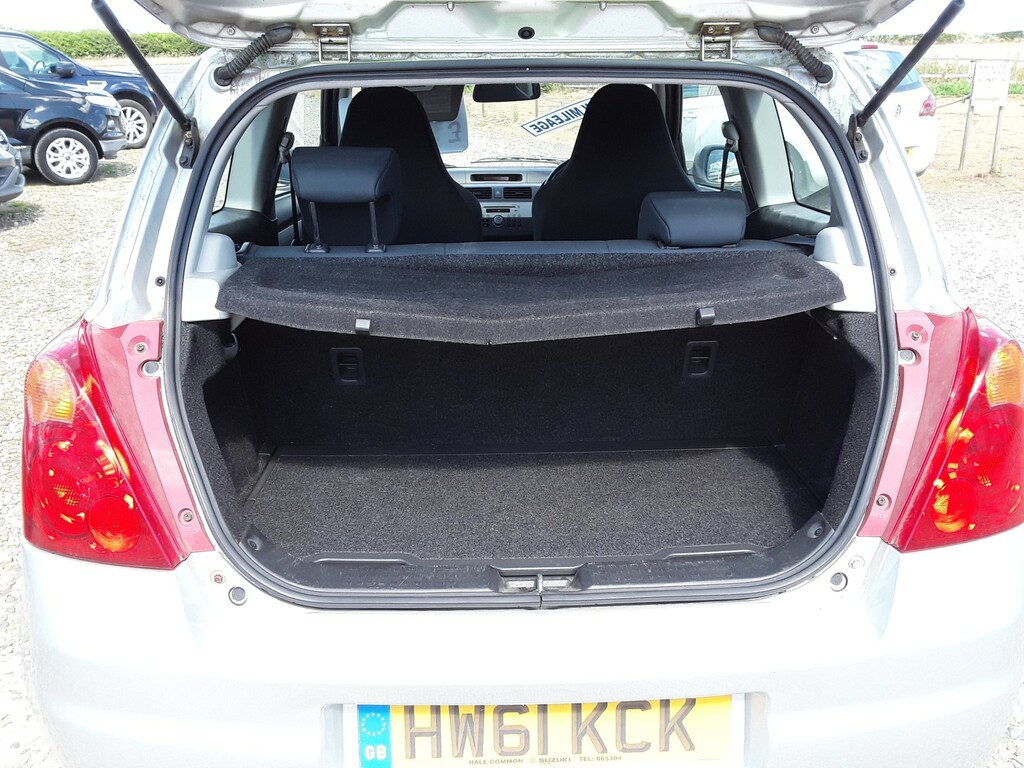 Suzuki Swift 1.6 Sport 125 Bhp Black #11