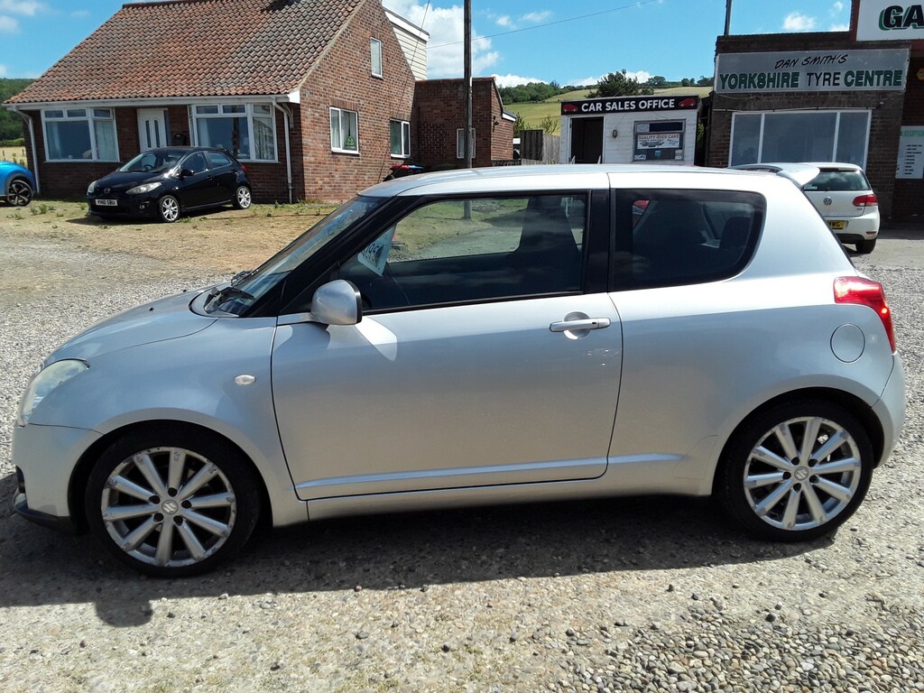 Suzuki Swift 1.6 Sport 125 Bhp Black #4