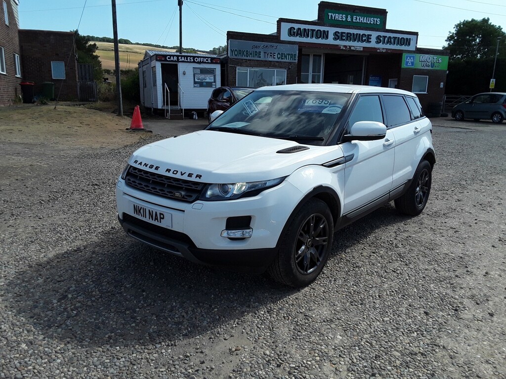 Land Rover Range Rover Evoque Suv 2.2 Sd4 Pure 2013 NK11NAP White #3