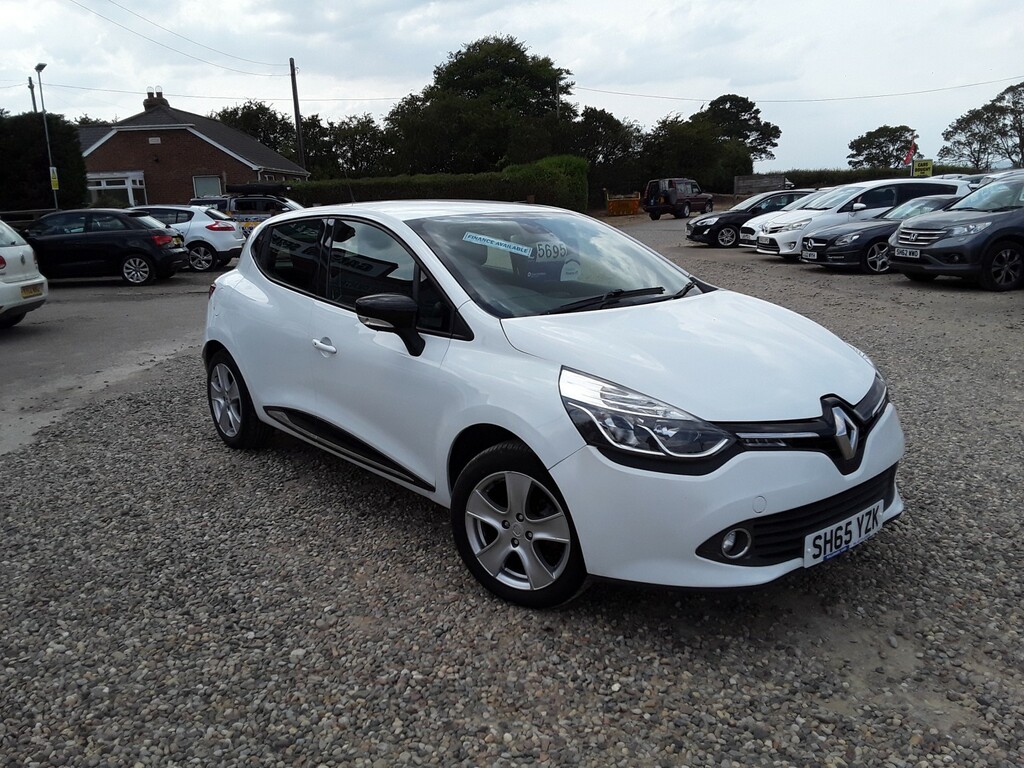 Renault Clio 1.2 Dynamique Nav 1.2 16V 75 White