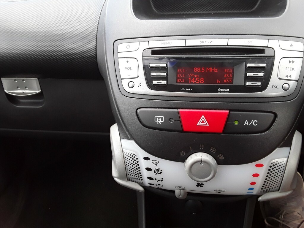 Peugeot 107 1.0 Active 68 Bhp Blue #17