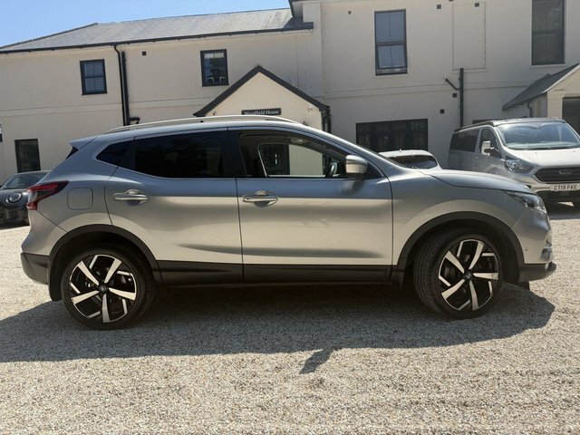 Nissan Qashqai 1.3 Dig-t Tekna Suv Euro 6 S S GU20CSO Silver #3