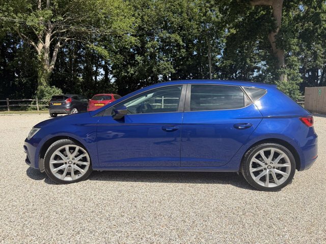 Seat Leon 2.0 Tdi Fr Technology Hatchback Blue #2