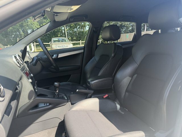 Audi A3 1.6 Sportback Mpi Se Technik 101 Bhp Silver #11