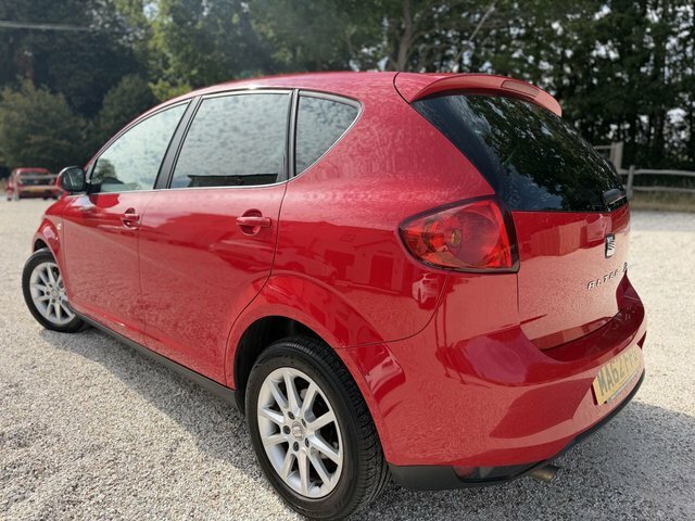 Seat Altea 1.6 Tdi Ecomotive Cr Se Mpv Euro Red #6