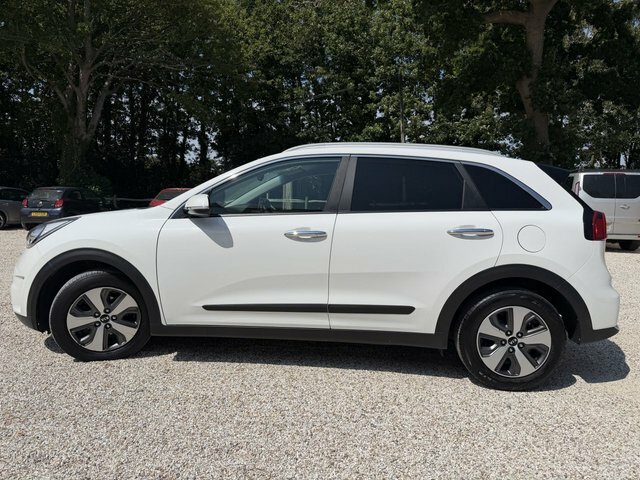 Kia Niro 1.6H Gdi 2 Suv Hybrid Dct Euro 6 S S FG67PZS White #5