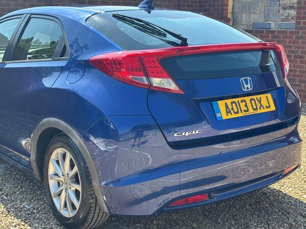 Honda Civic I-dtec Es Black #30