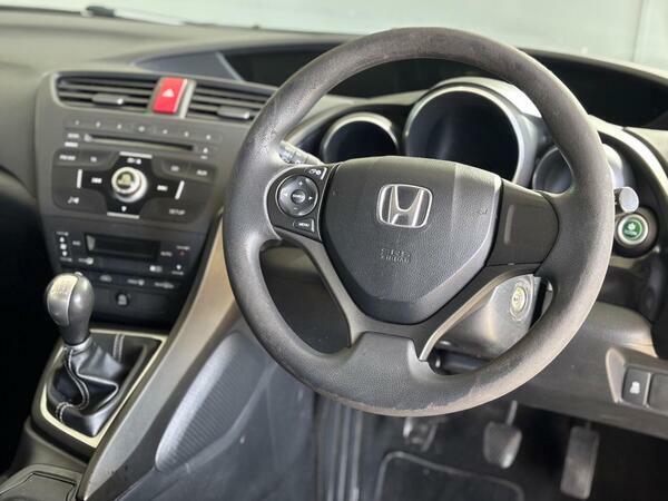 Honda Civic I-dtec Es Black #13