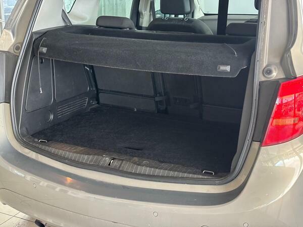 Vauxhall Meriva 1.4 Active Black #26