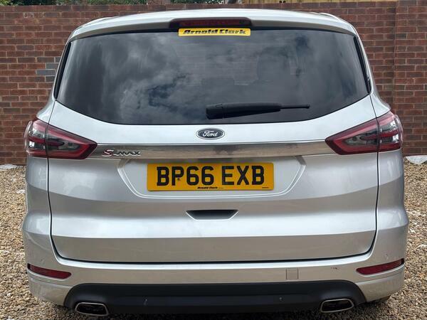 Ford S-Max 2.0T Ecoboost Titanium Sport Black #35