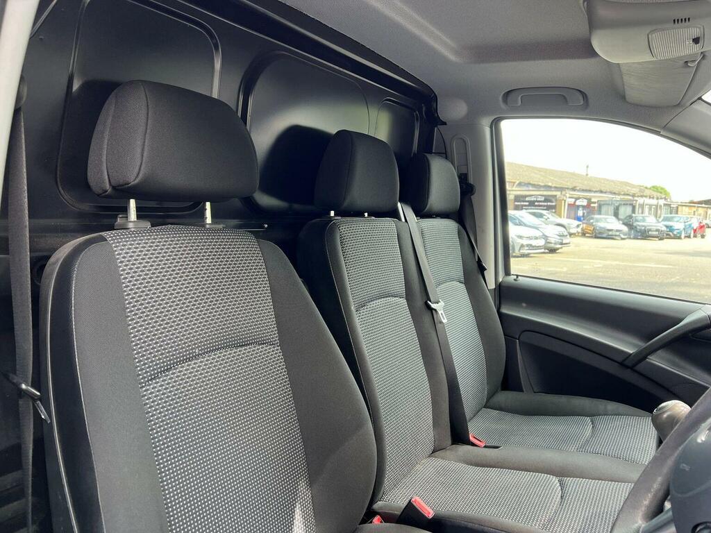 Mercedes-Benz Vito 2.1 113 Cdi Traveliner White #13