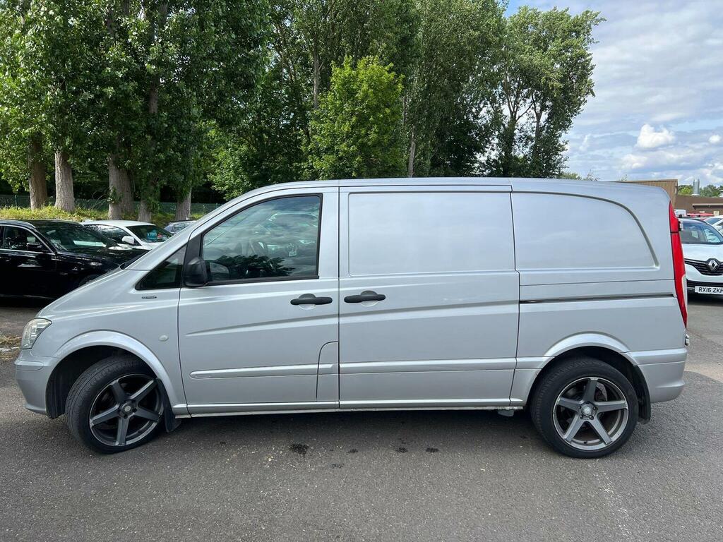 Mercedes-Benz Vito 2.1 113 Cdi Traveliner White #8