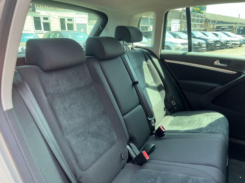Volkswagen Tiguan R Line Tdi Bluemotion White #29