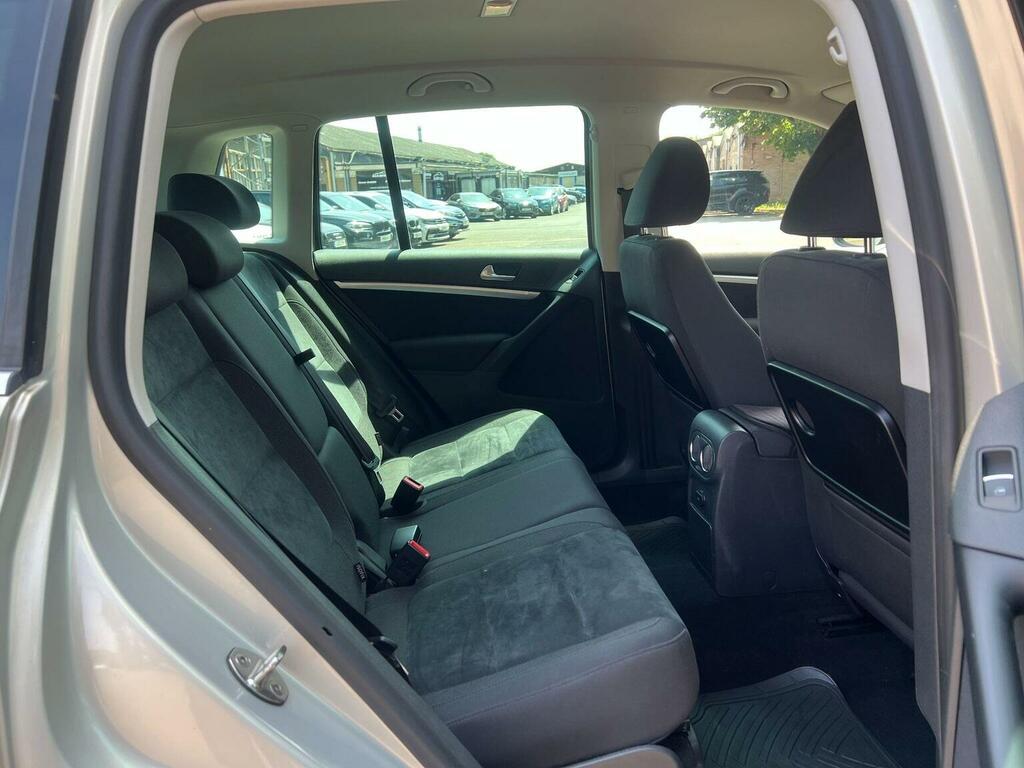 Volkswagen Tiguan R Line Tdi Bluemotion White #25