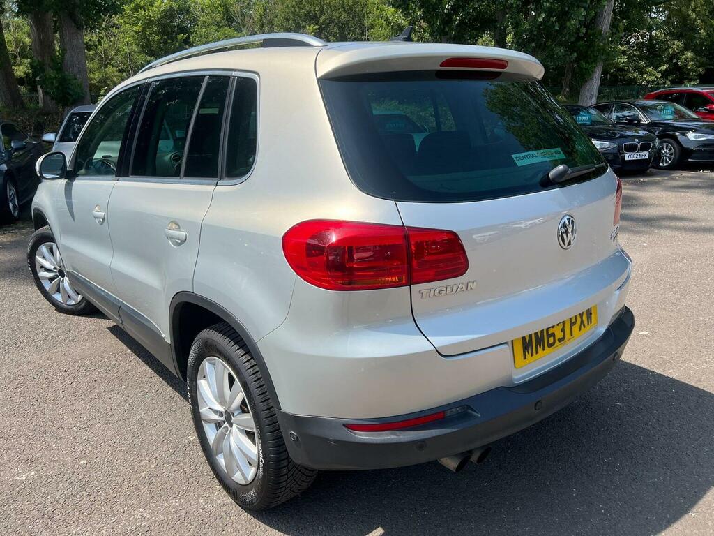 Volkswagen Tiguan R Line Tdi Bluemotion White #10