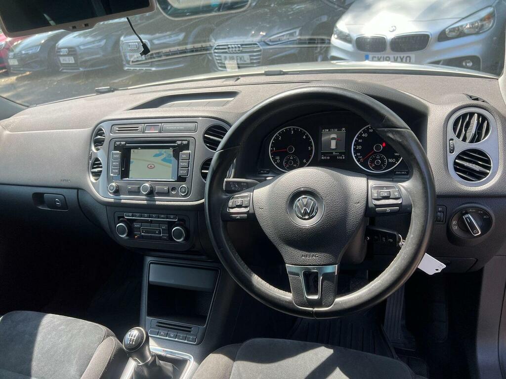 Volkswagen Tiguan R Line Tdi Bluemotion White #17