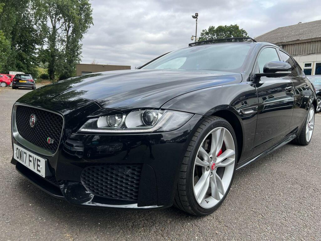 Jaguar XF 2.0D 180 Prestige Red #46