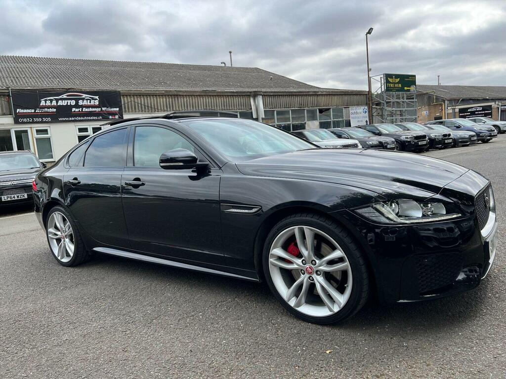 Jaguar XF 2.0D 180 Prestige Red #16