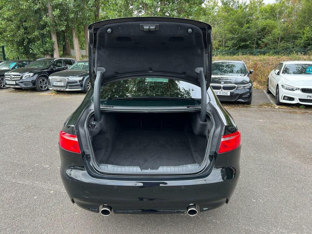 Jaguar XF 2.0D 180 Prestige Red #10
