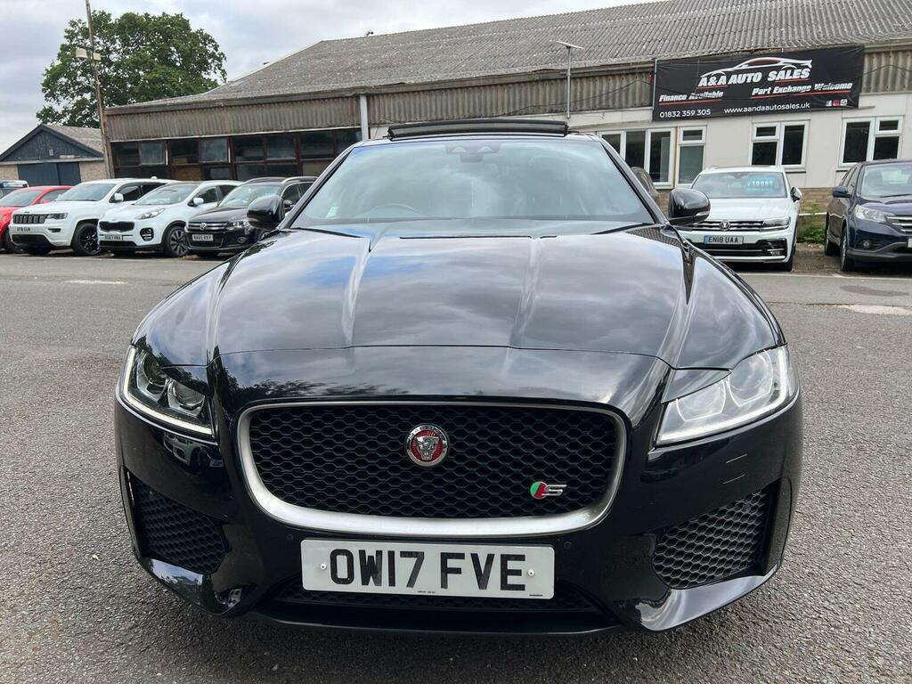 Jaguar XF 3.0D V6 S Euro 6 Ss Black #3
