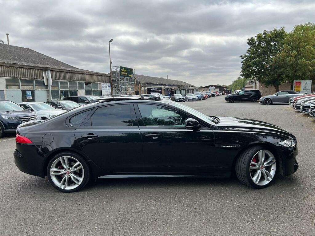 Jaguar XF 2.0D 180 Prestige Red #7