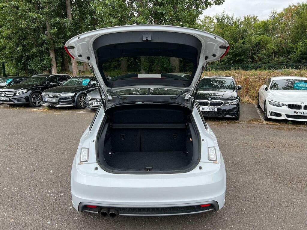 Audi A1 A1 Sportback Tdi Sport White #7