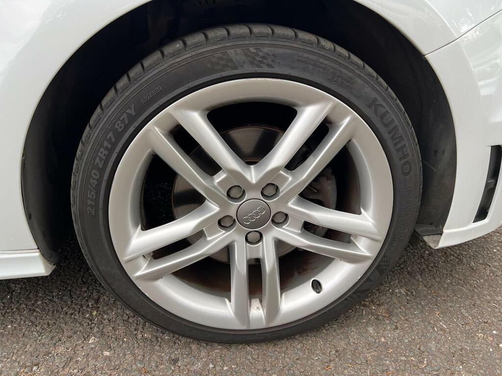 Audi A1 A1 Sportback Tdi Sport White #35