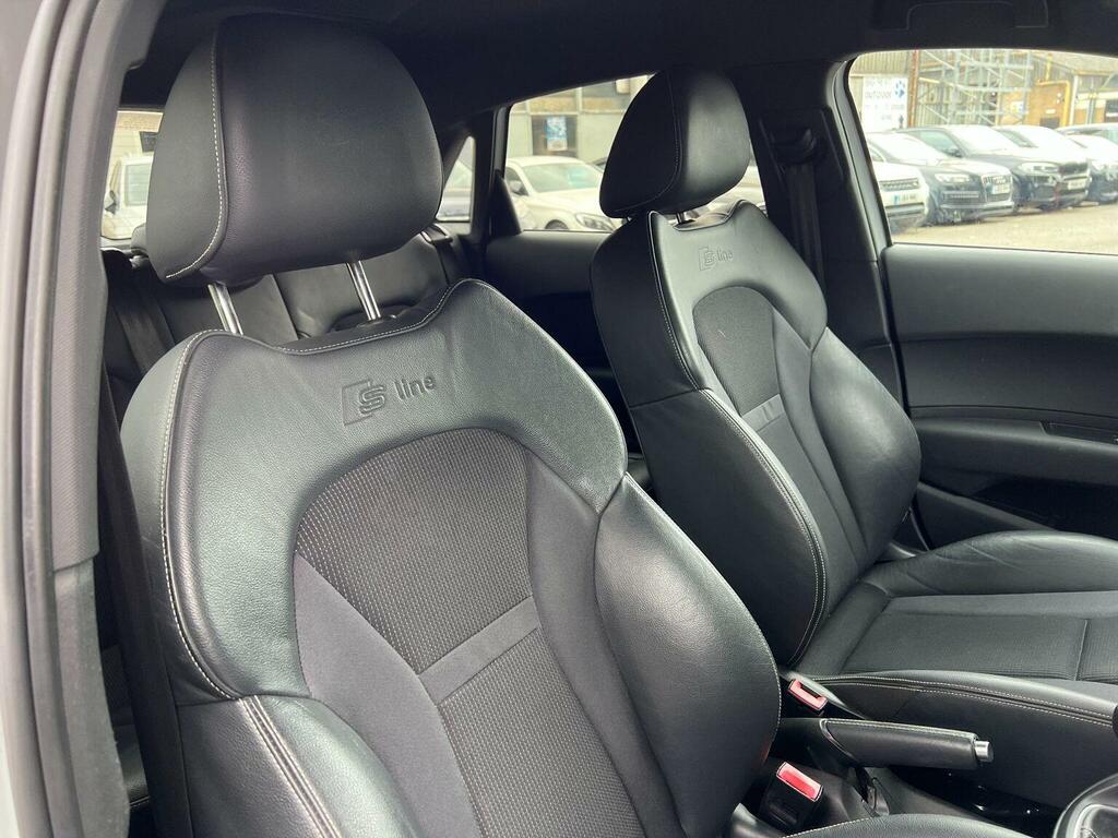 Audi A1 A1 Sportback Tdi Sport White #24