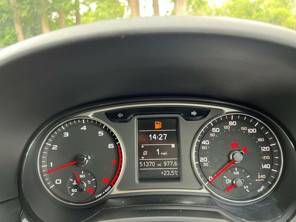 Audi A1 A1 Sportback Tdi Sport White #39