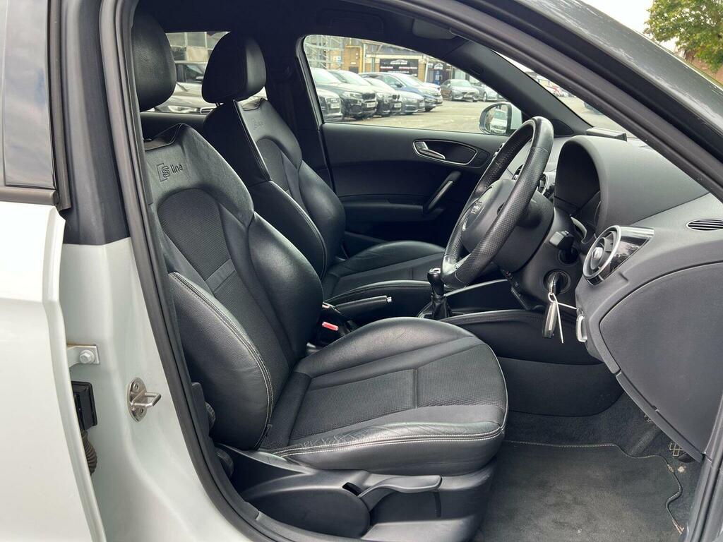 Audi A1 A1 Sportback Tdi Sport White #23