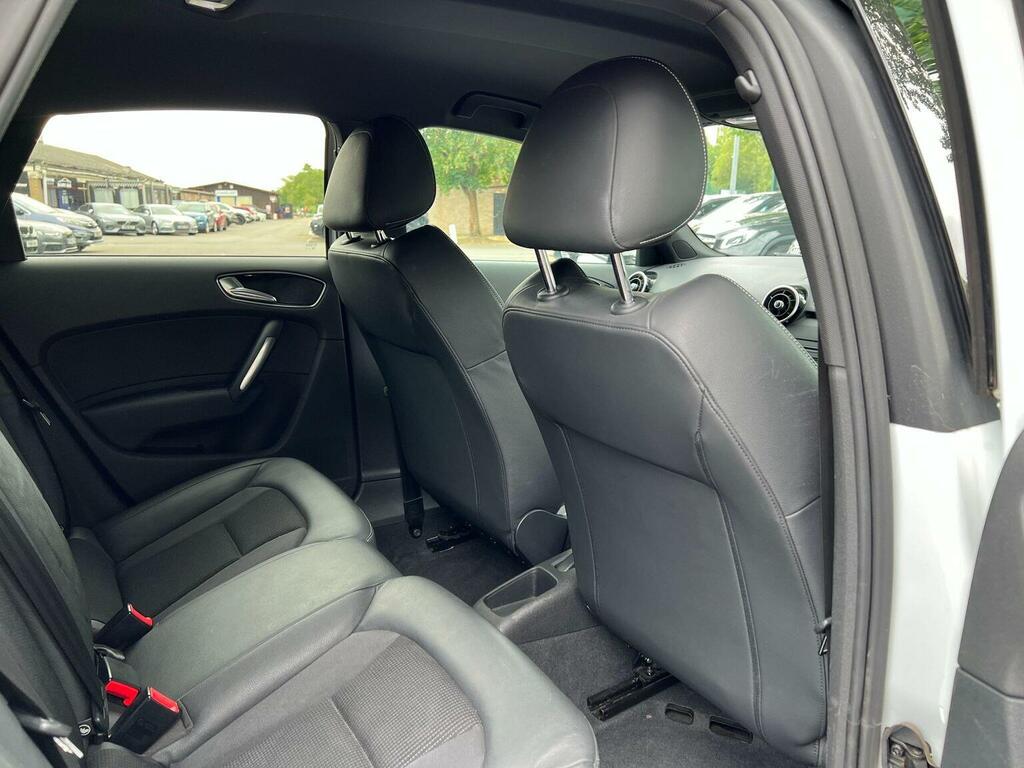 Audi A1 A1 Sportback Tdi Sport White #26