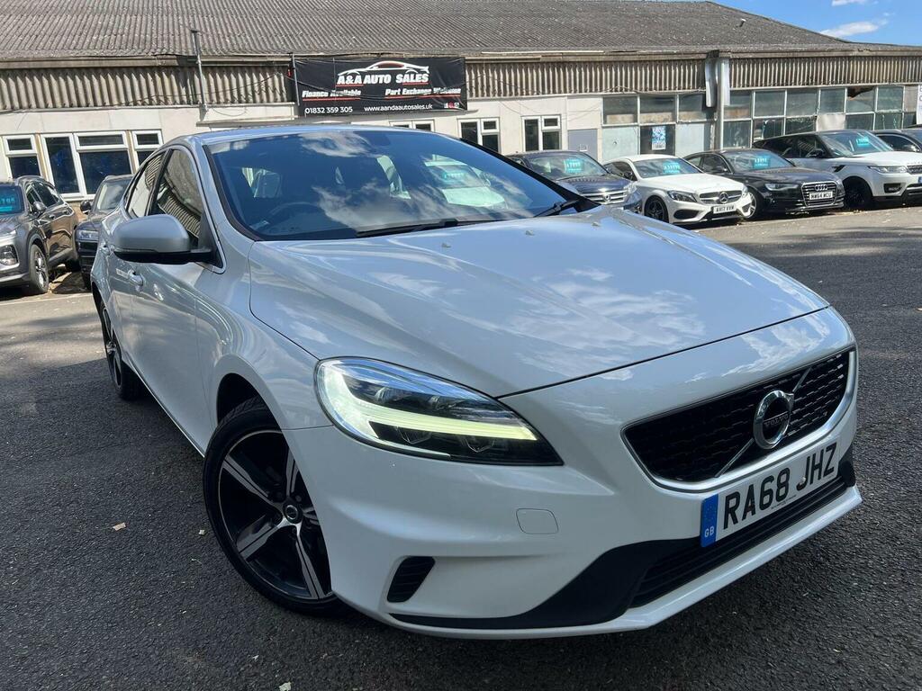 Volvo V40 2.0 T2 Gpf R-design Euro 6 Ss White