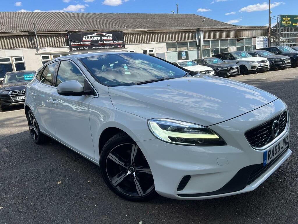 Volvo V40 2.0 T2 Gpf R-design Euro 6 Ss White #3