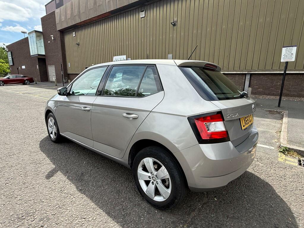 Skoda Fabia Estate 1.2 Tsi Se Euro 6 Ss 201565 White #8